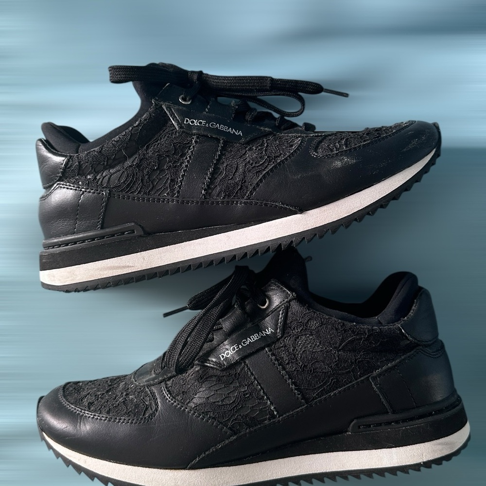 DOLCE & GABBANA Lace Low-Top Sneakers
